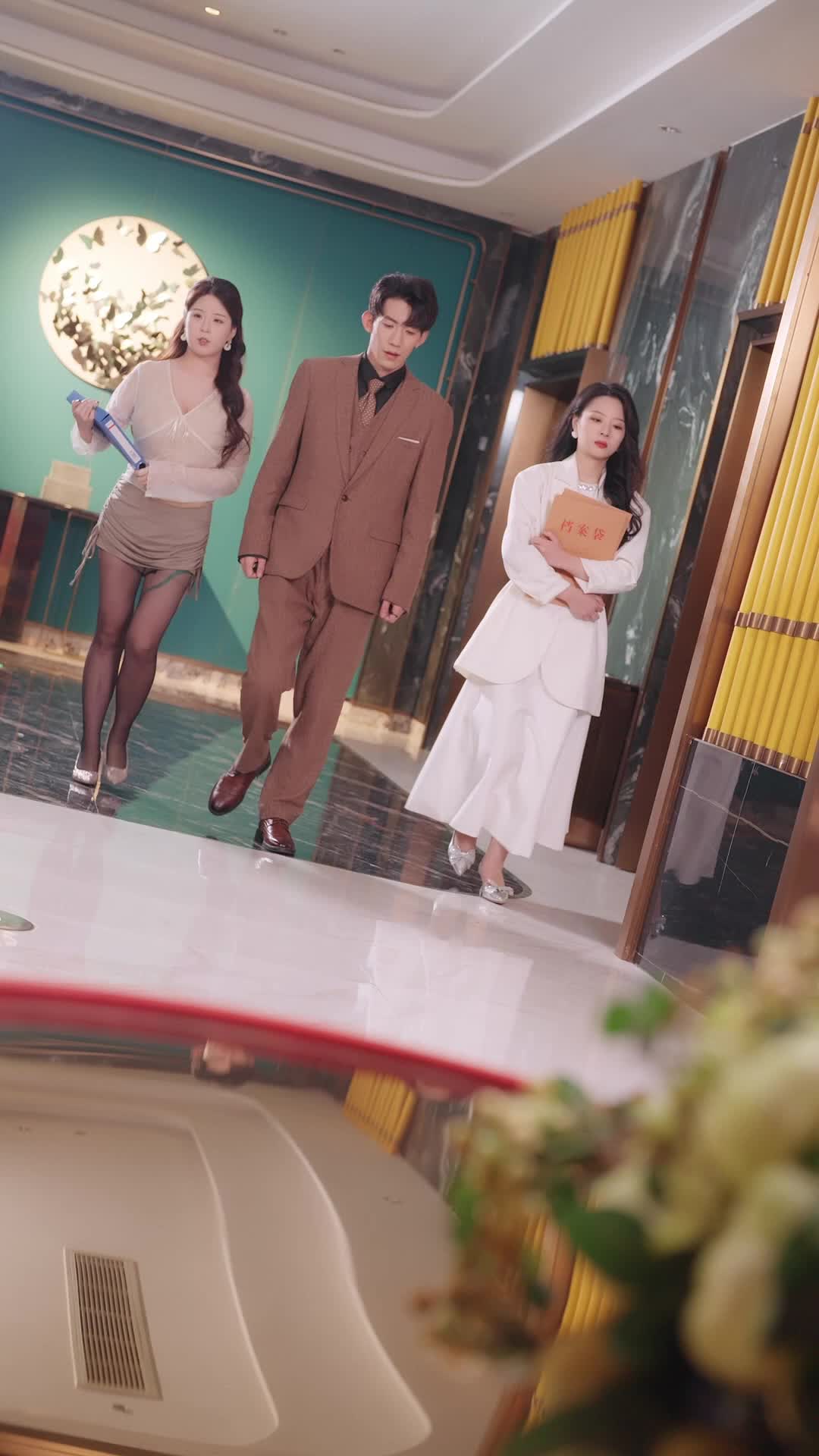 Episode 9 - Mafia Heiress Mom Strikes Back